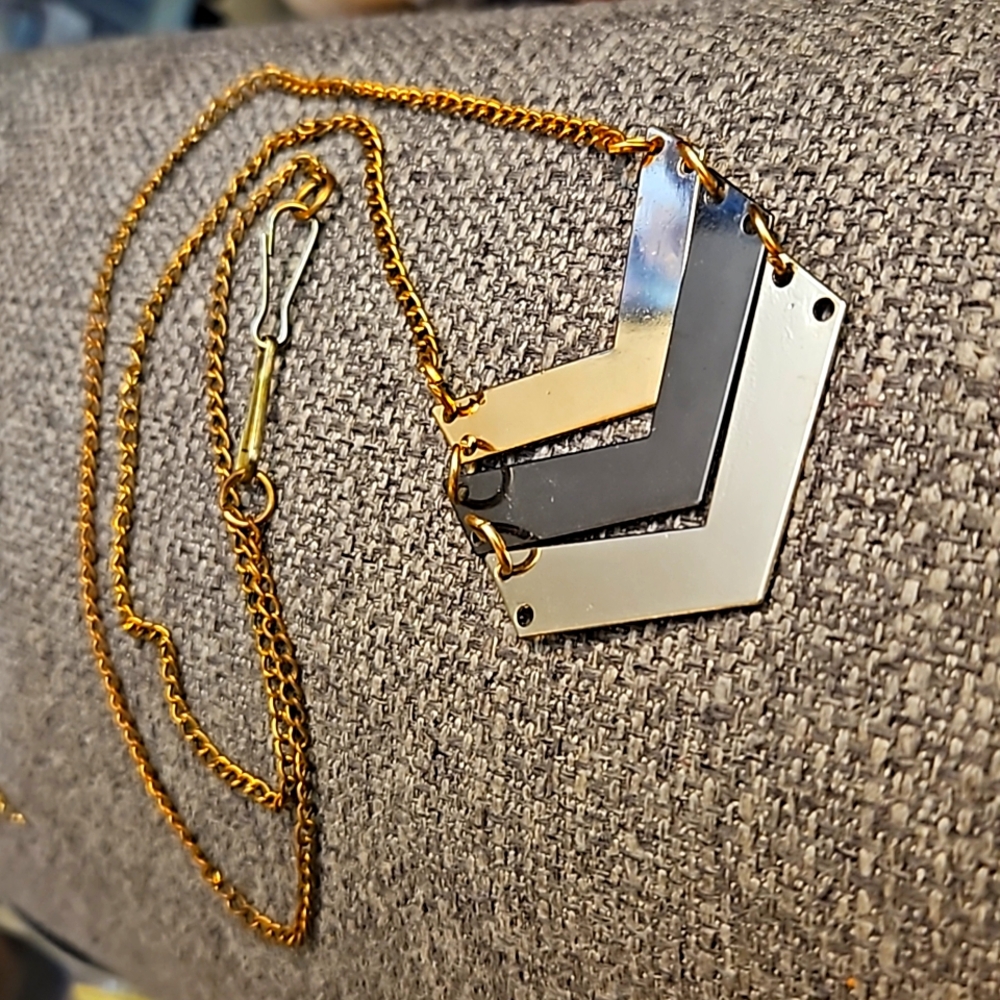 Early 00's Chevron Necklace